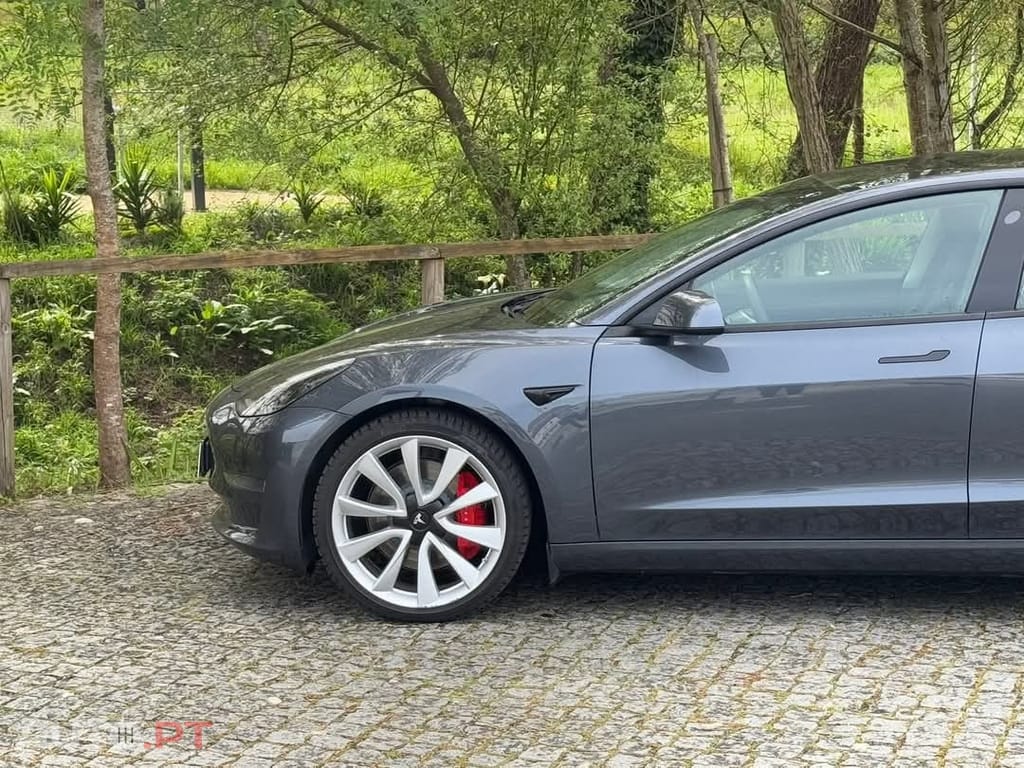Tesla Model 3 Performance Dual Motor AWD