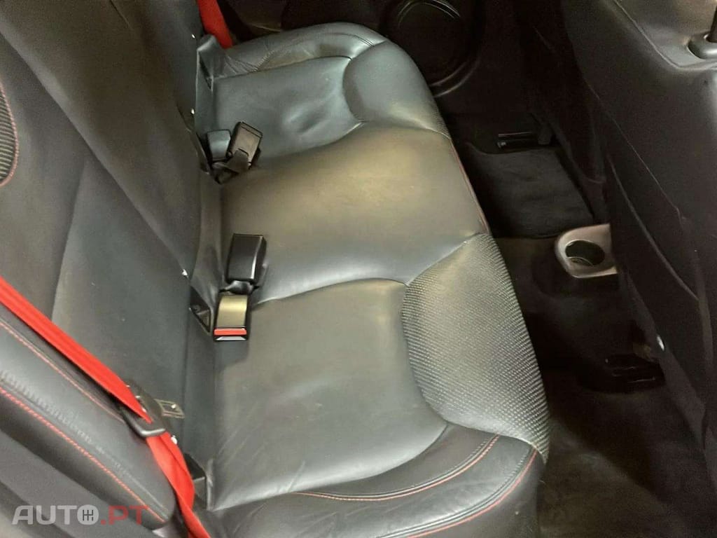 Renault Clio 1.6 Turbo R.S. EDC Sport