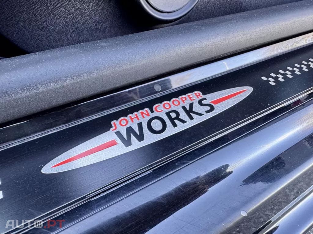 MINI John Cooper Works .