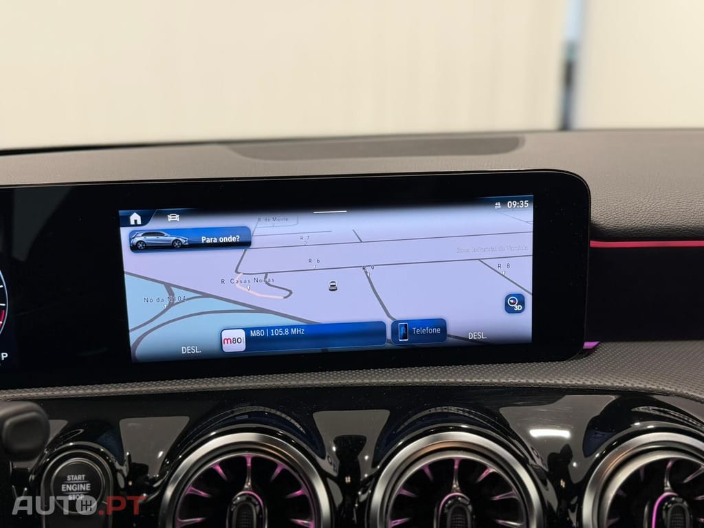 Mercedes-Benz A 250 e AMG Line