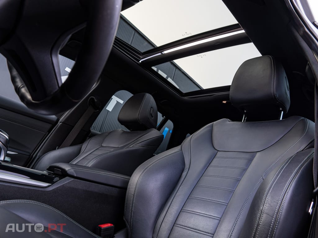 BMW 320 d Touring Pack M Auto