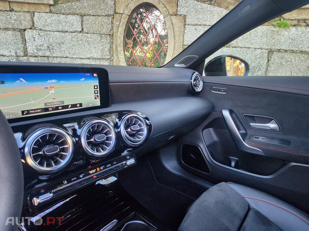 Mercedes-Benz CLA 200 d Shooting Brake 8G-DCT AMG Line