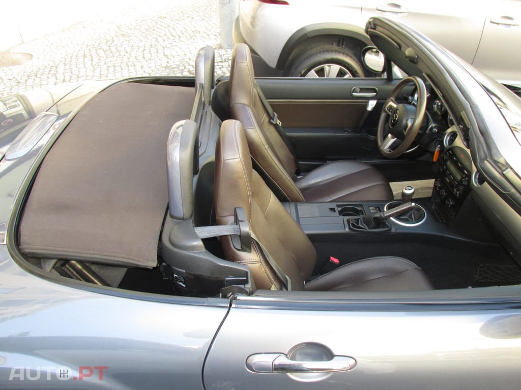 Mazda MX-5 MZR 1.8 Exclusive Plus