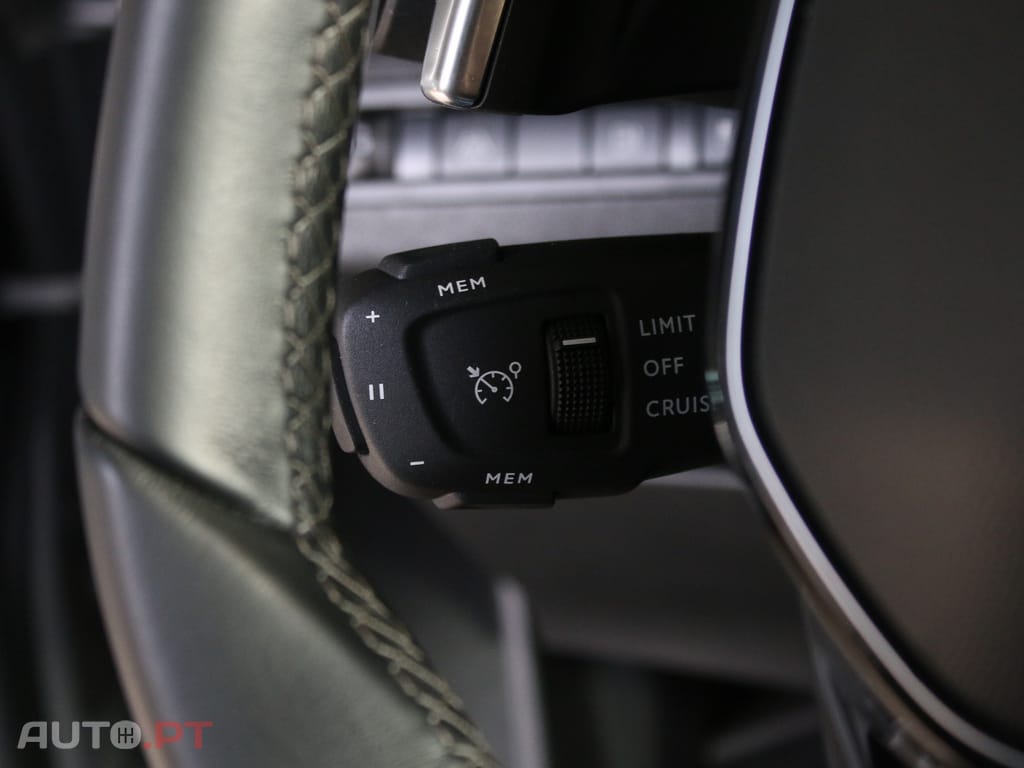 Peugeot 3008 1.6 Hybrid Allure Pack e-EAT8