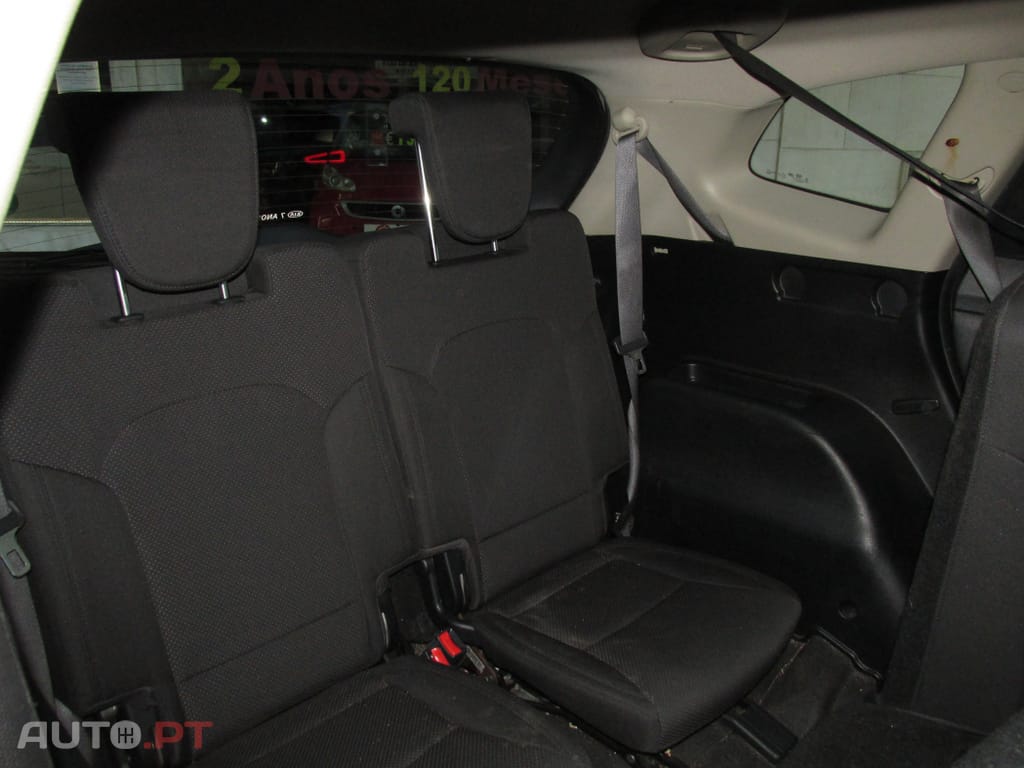 Kia Carens 1.7 CRDi ISG TX