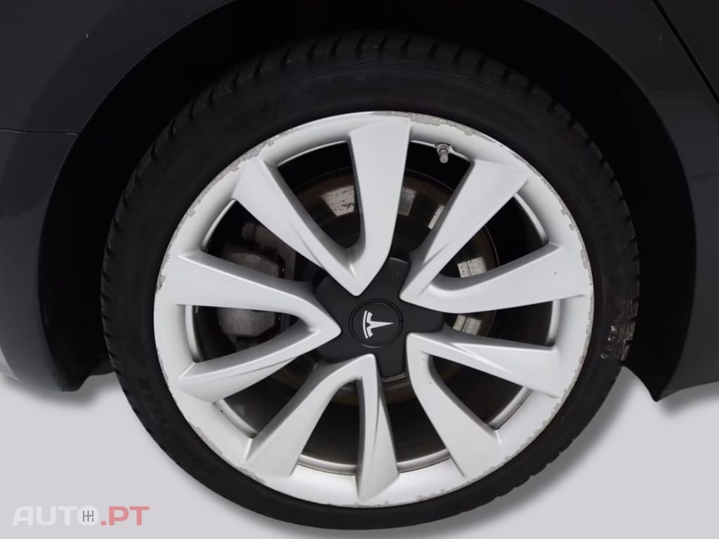 Tesla Model 3 Long-Range AWD I.V.A DEDUTÍVEL