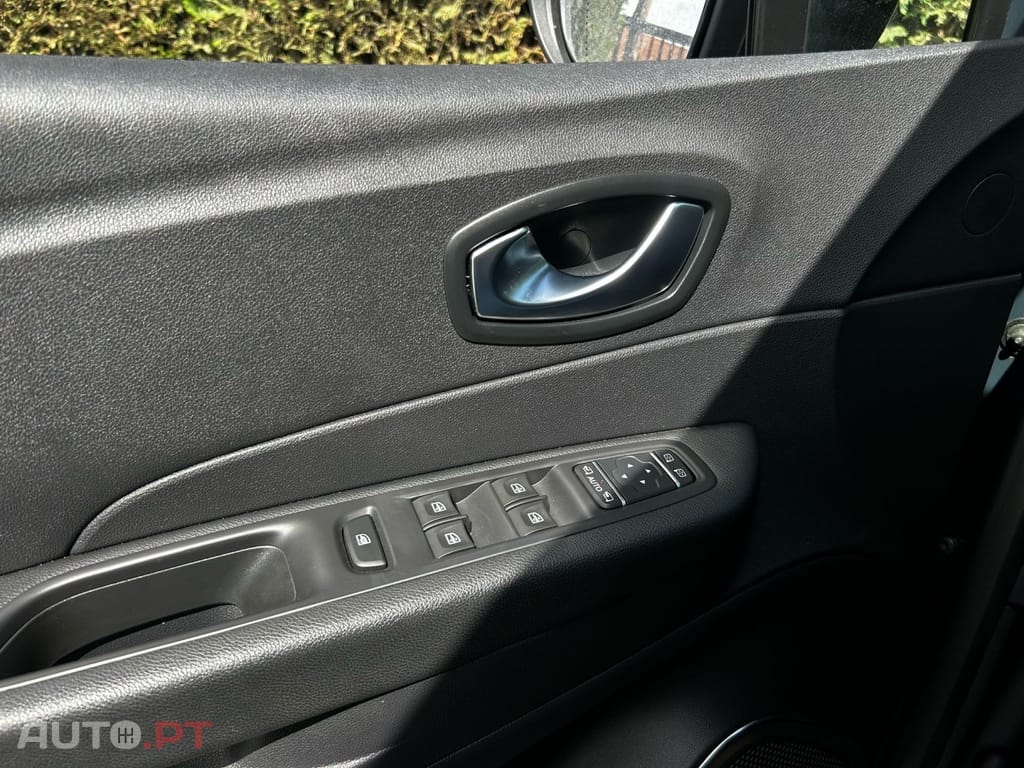Renault Captur 0.9 TCE Exclusive