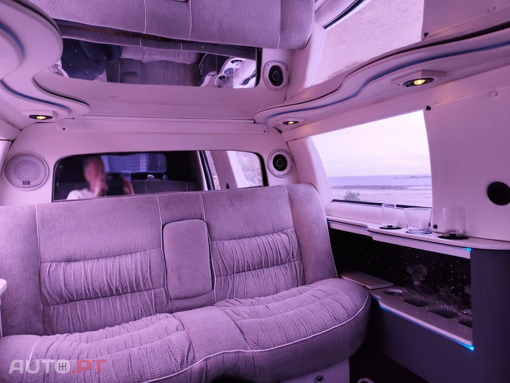 Lincoln Town Car Excalibur