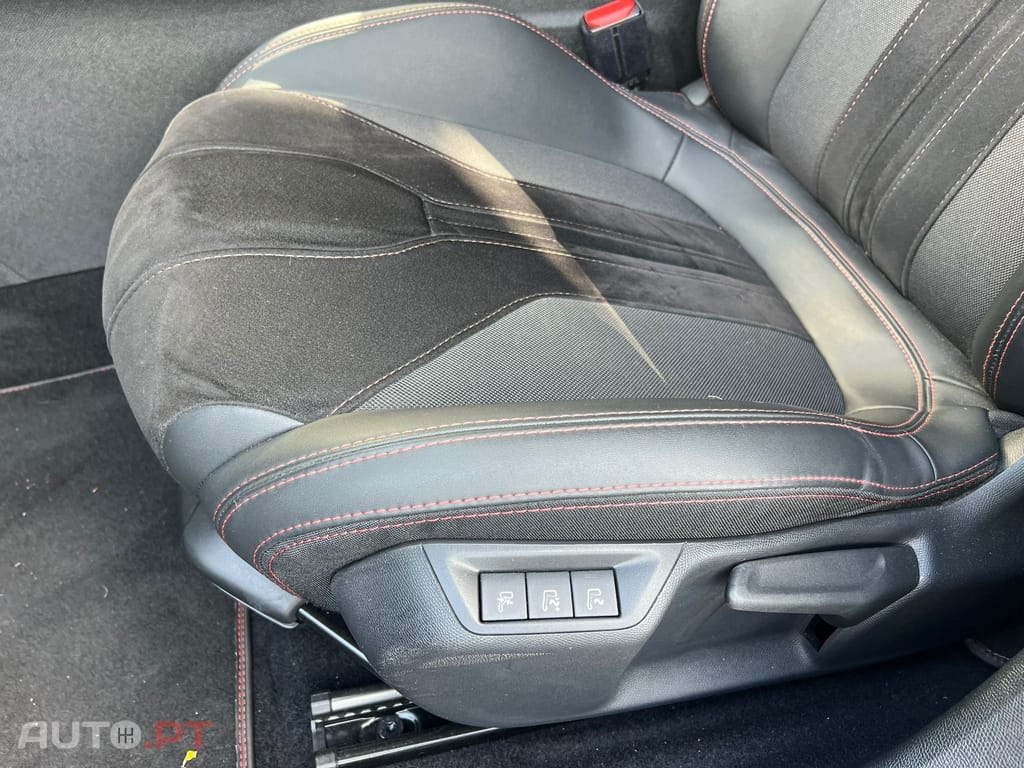 Peugeot 308 GTi by Sport