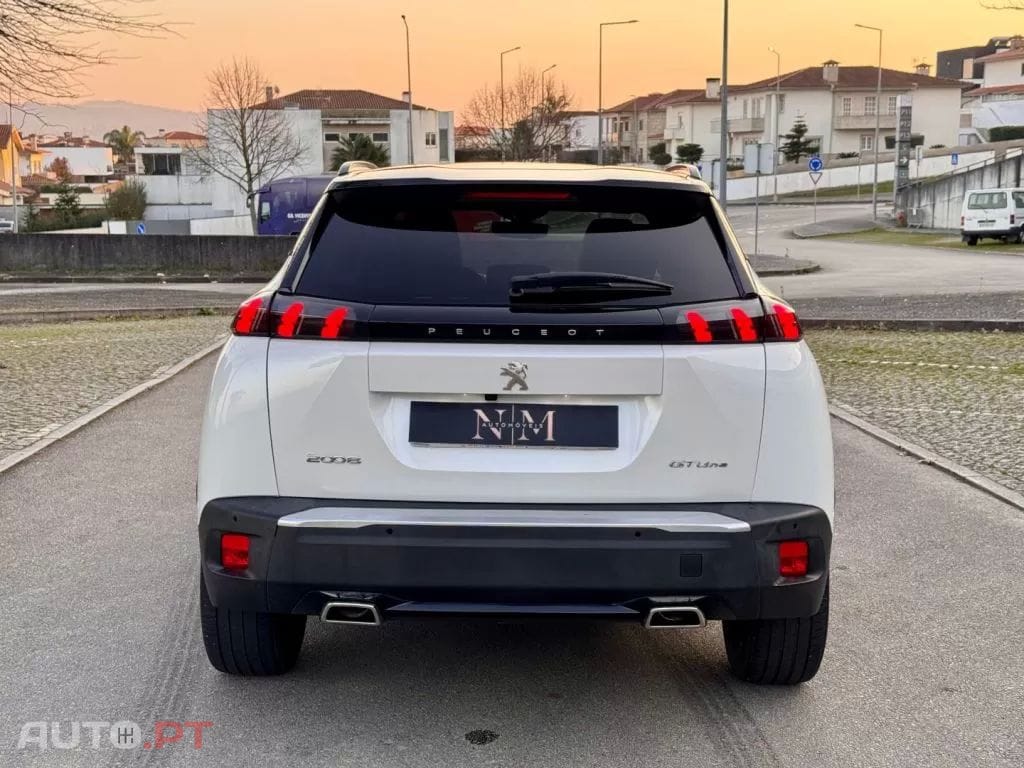 Peugeot 2008 1.2 PureTech GT Line
