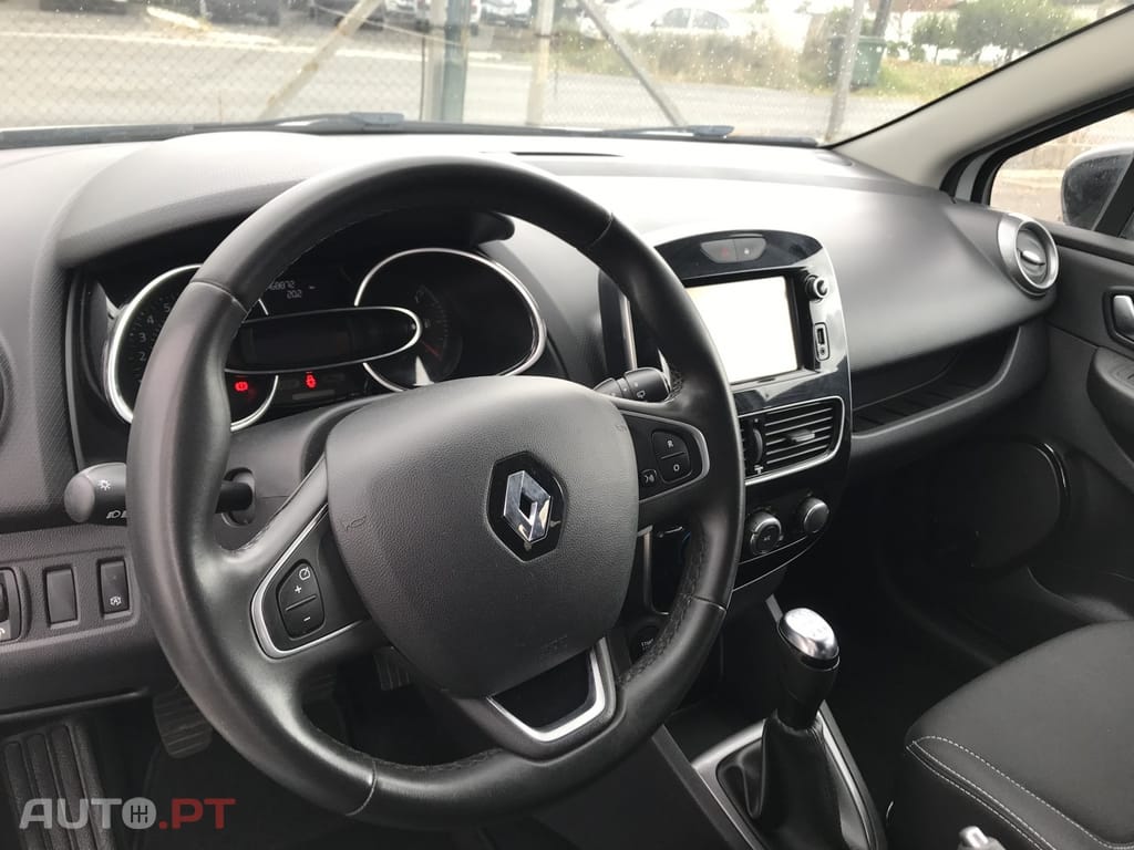 Renault Clio Sport Tourer 0.9 TCe Limited