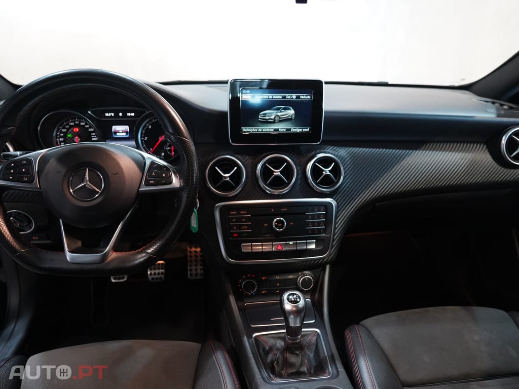 Mercedes-Benz A 180 d AMG Line