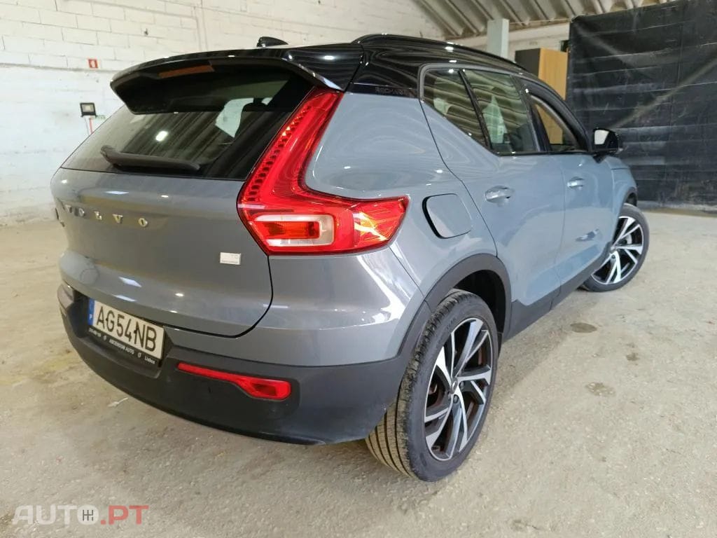 Volvo XC40 1.5 T5 PHEV R-Design Expression