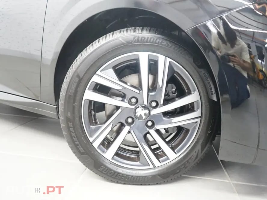 Peugeot 208 1.5 BlueHDi Allure Pack