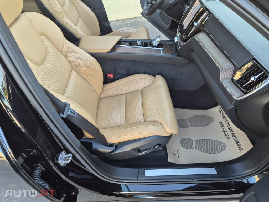 Volvo XC60 2.0 T8 PHEV Inscription AWD