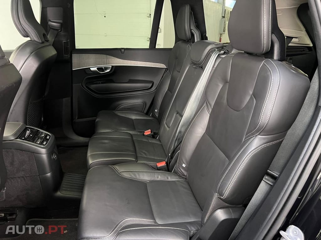 Volvo XC90 T8 455 PHEV AWD Ultimate Dark Auto