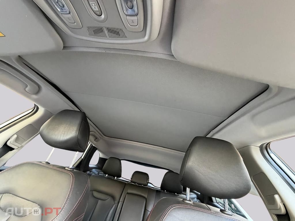 Renault Kadjar 1.2 TCe DCT Energy Black Edition