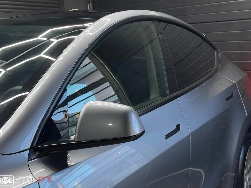 Tesla Model Y Long Range Tração Integral