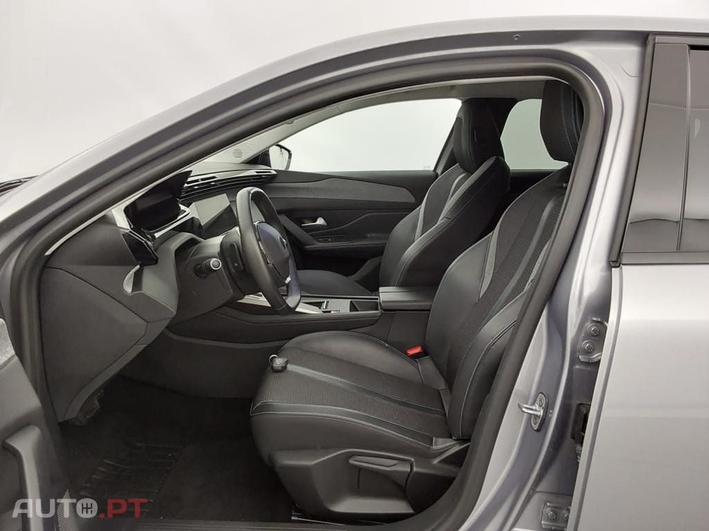 Peugeot 308 1.2 PureTech Allure Pack EAT8
