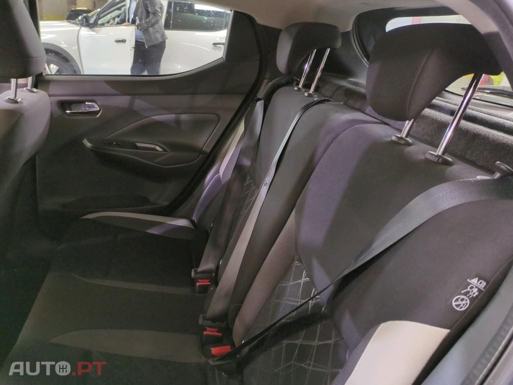 Nissan Micra 1.0 IG-T N-Design Black