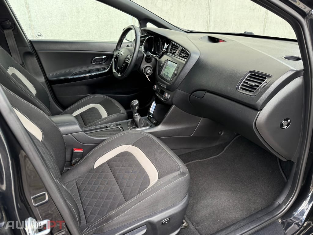Kia Ceed SW 1.0 T-GDI GT Line