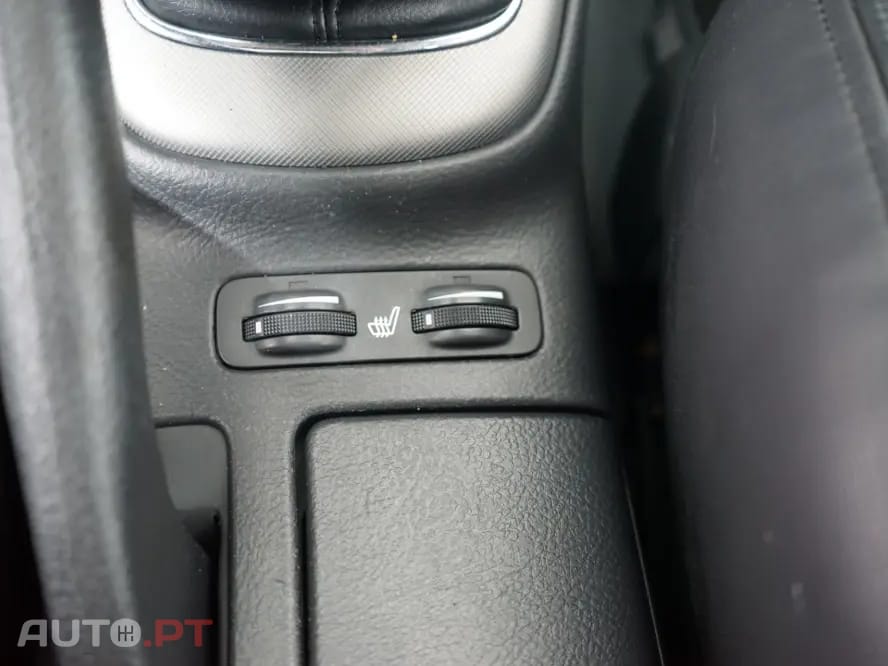 Toyota Avensis 2.0 D-4D Exclusive