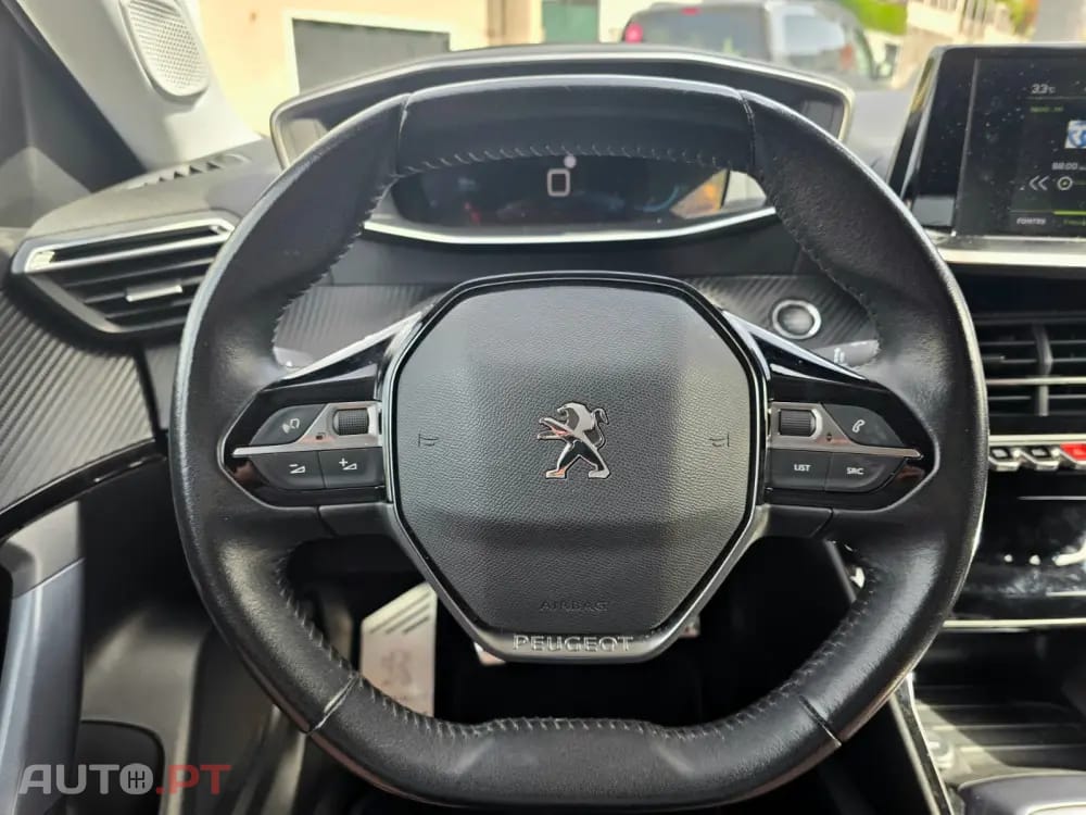 Peugeot 2008 1.2 PureTech GT Line