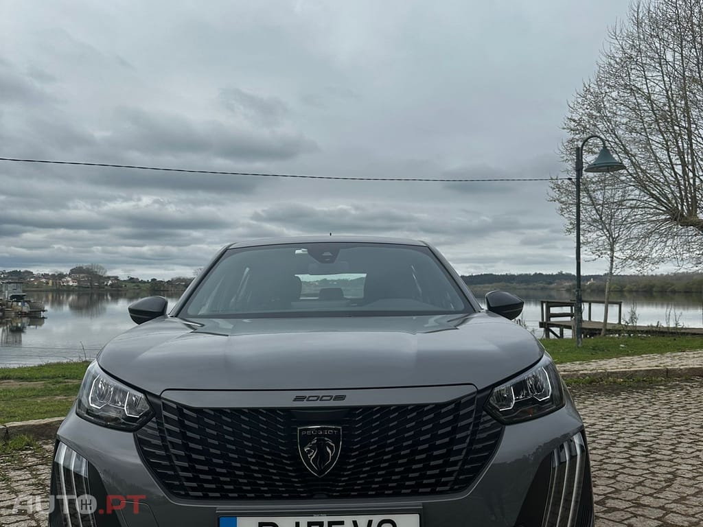 Peugeot 2008 ACTIVE 1.2 PURETECH