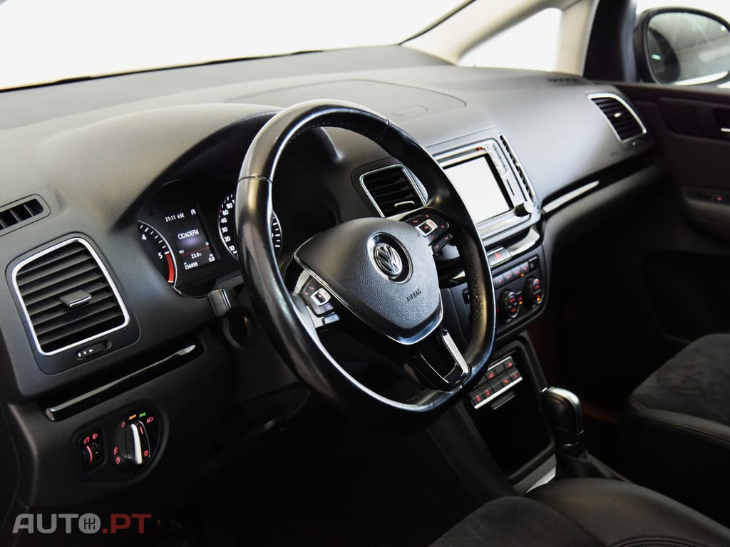 Volkswagen Sharan 2.0 TDI Highline DSG