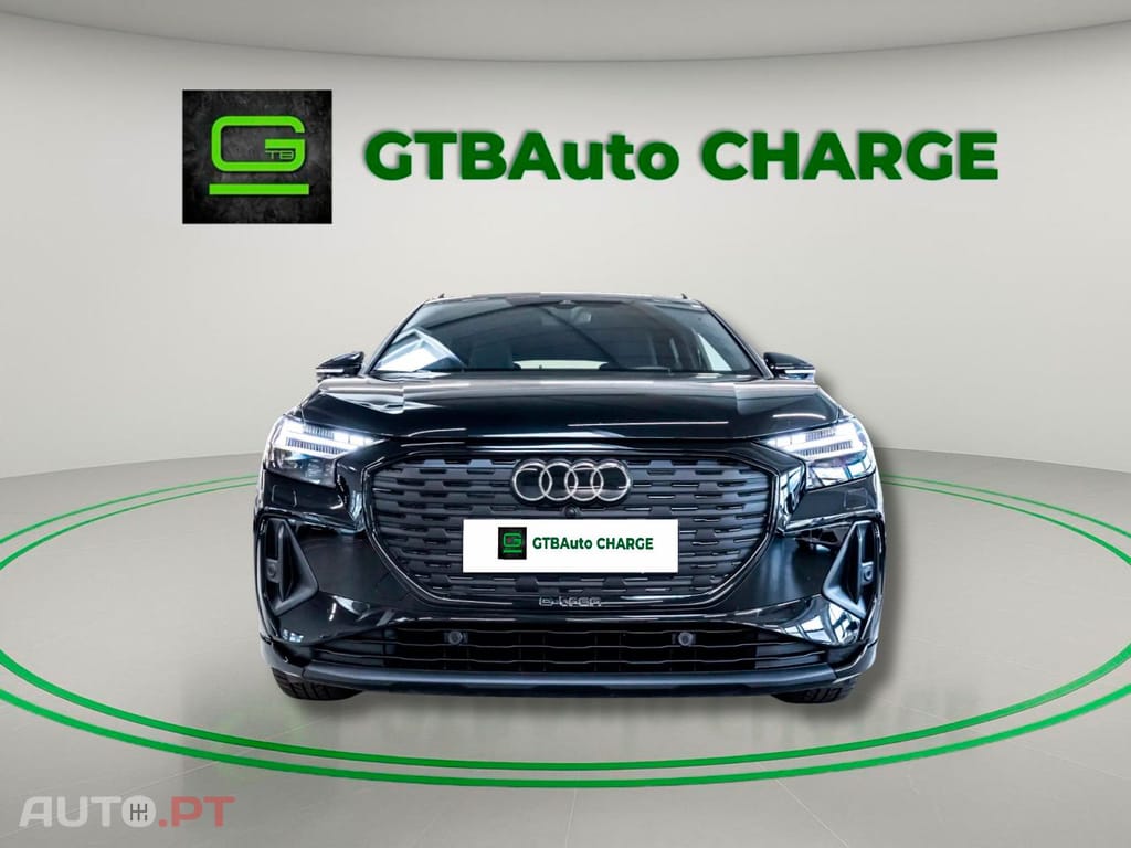 Audi Q4 E-Tron I.V.A DEDUTIVEL 55 S LINE BLACK