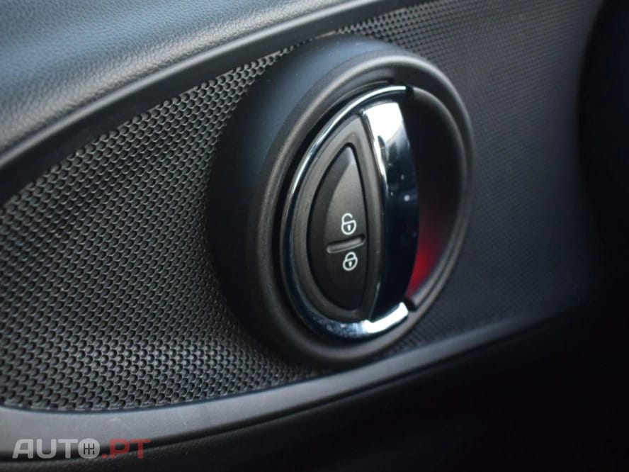 MINI Clubman Cooper D Premium Final Edition Auto