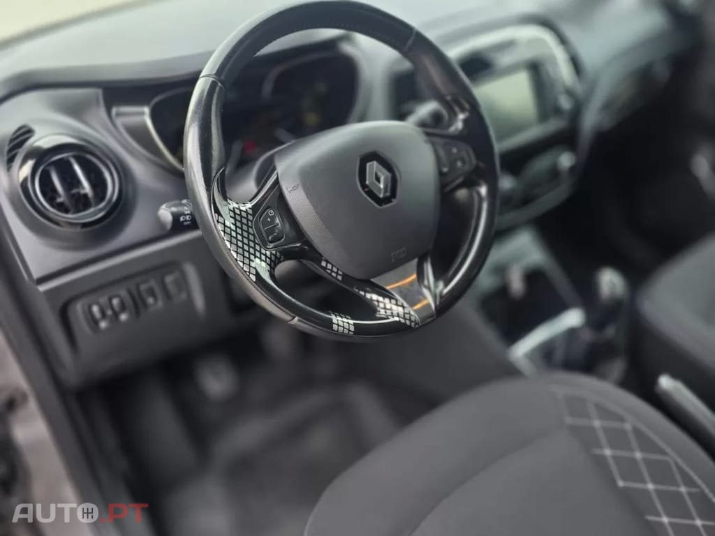 Renault Captur (ENERGY) dCi 90 EDC LIMITED