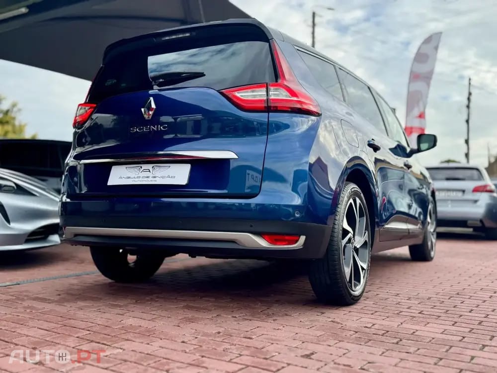 Renault Grand Scénic 1.7 Blue dCi Bose Edition EDC