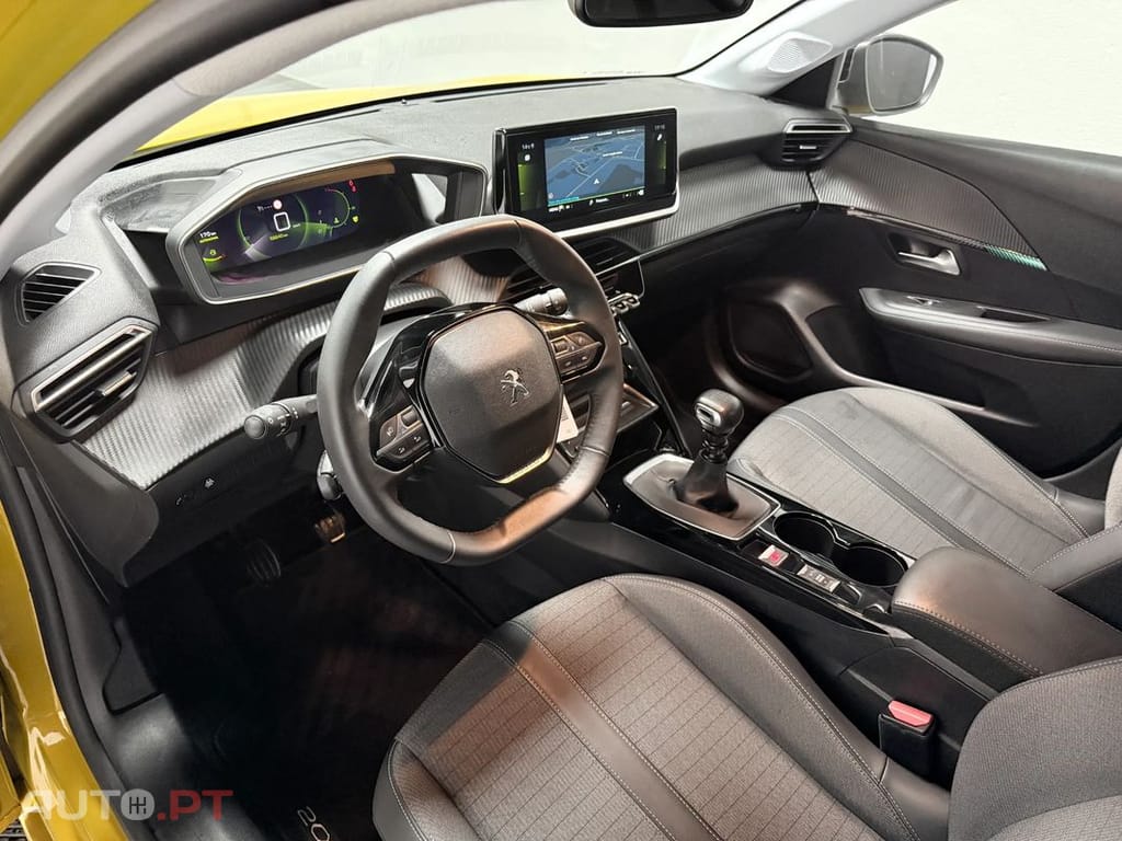 Peugeot 208 PureTech 100 Allure Pack