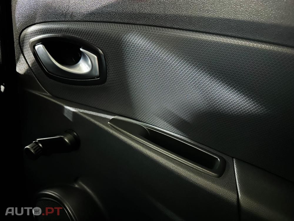Renault Clio Sport Tourer ST Limited Edition
