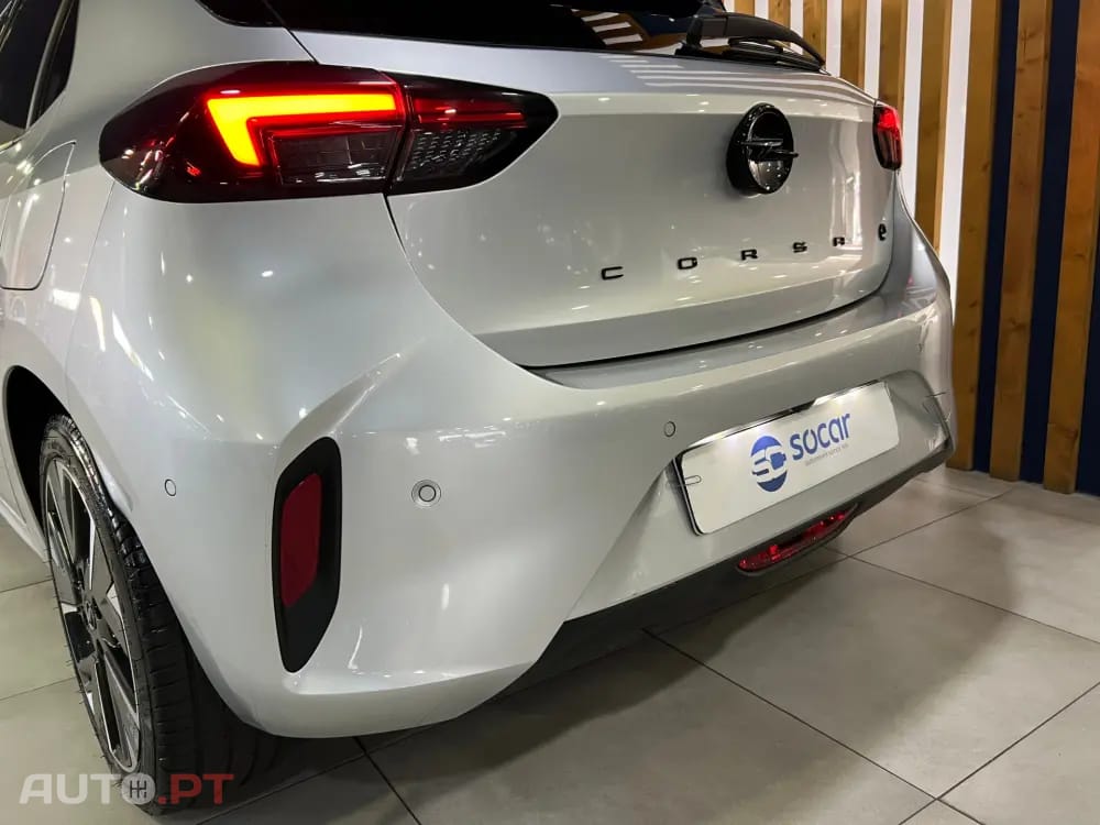 Opel Corsa-E e-GS