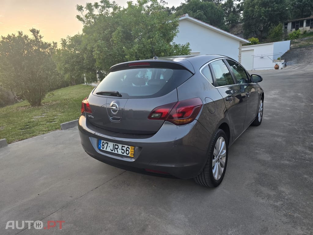 Opel Astra 1.3 CDTI