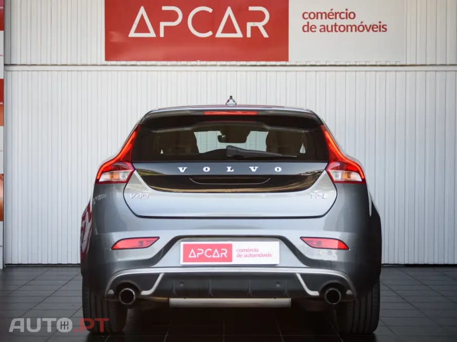 Volvo V40 1.5 T3 Sport Edition R Geartronic