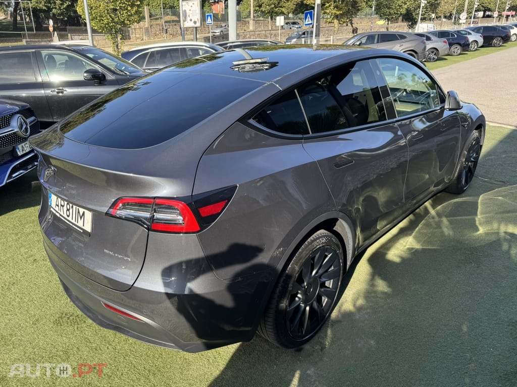 Tesla Model Y Long Range Tração Integral