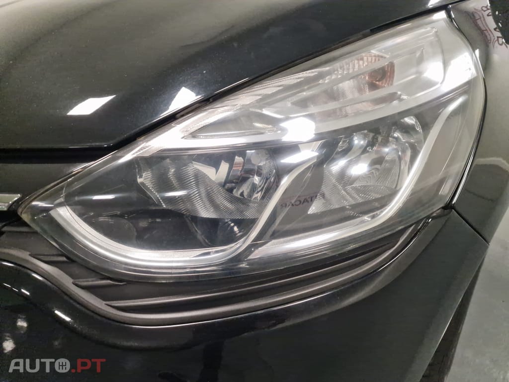 Renault Clio 0.9 TCE LIMITED GPS