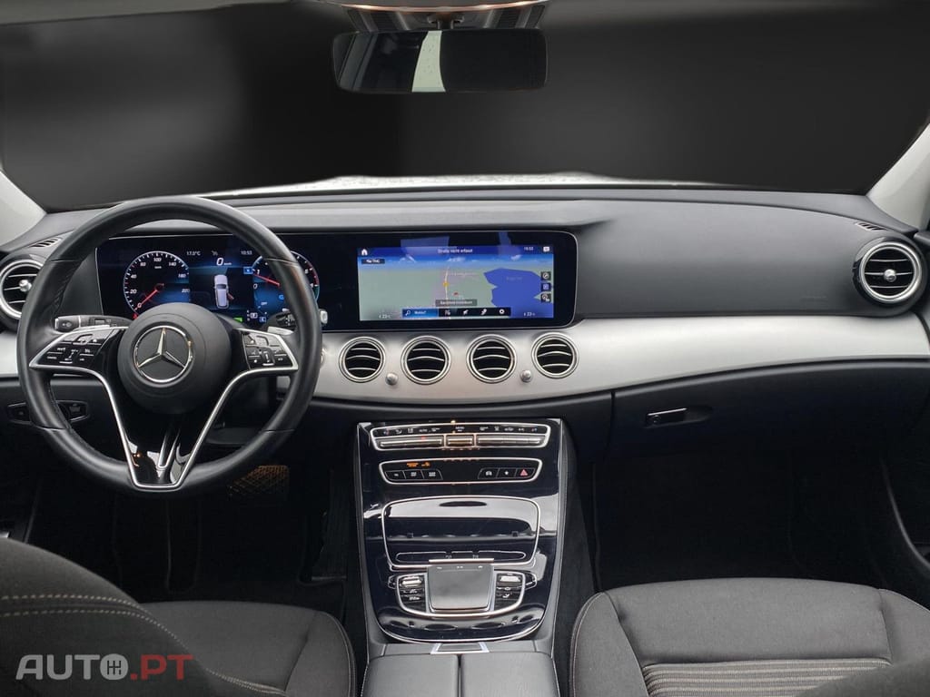 Mercedes-Benz E 300 de Avantgarde