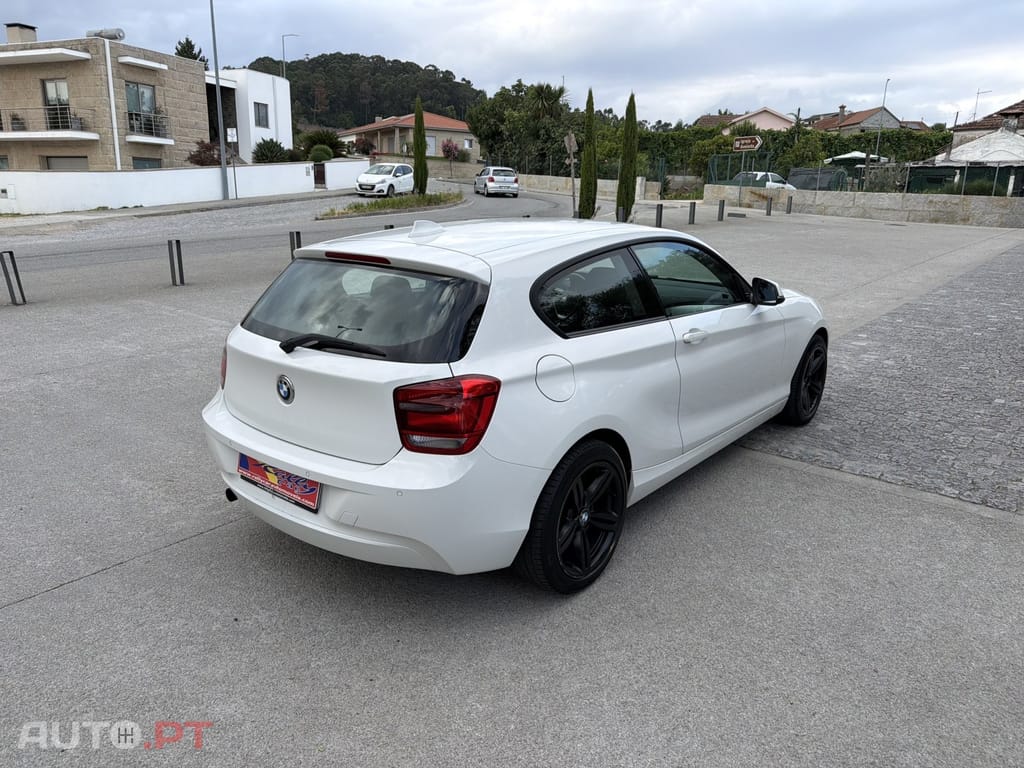 BMW 114 i Line Urban