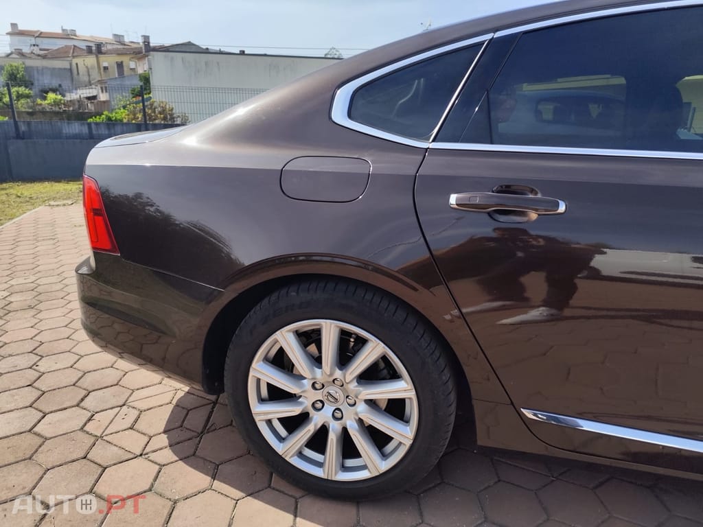 Volvo S90 2.0 B5 Inscription AWD Geartronic