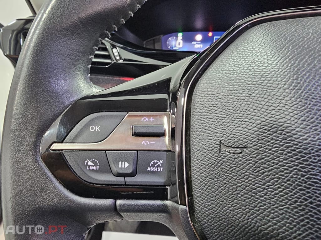 Peugeot 308 1.2 PureTech Allure Pack EAT8