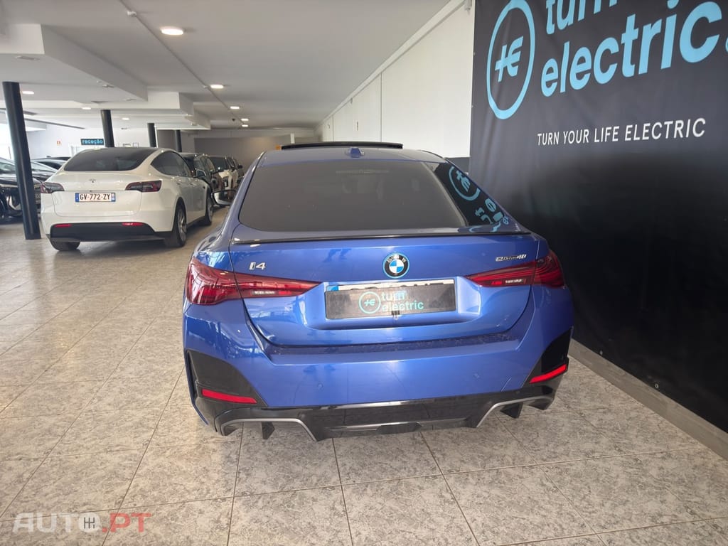 BMW i4 eDrive40 Desportiva M