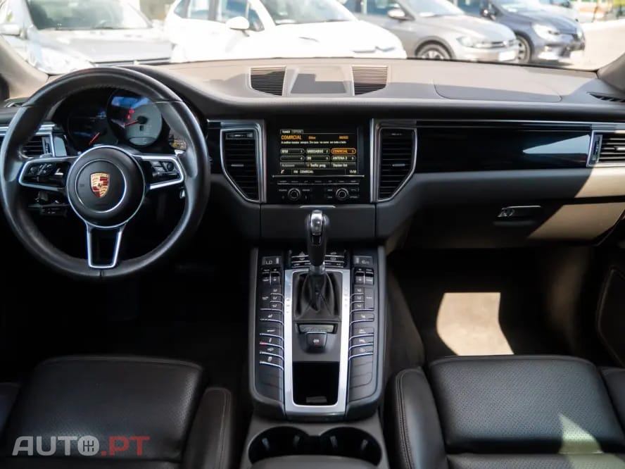 Porsche Macan S