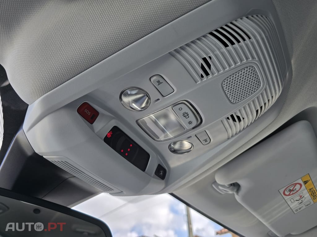 Peugeot 3008 1.2 PureTech Allure EAT8