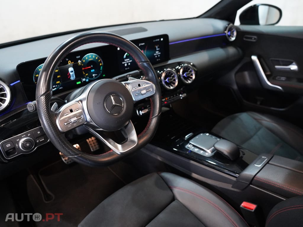 Mercedes-Benz A 250 AMG Line