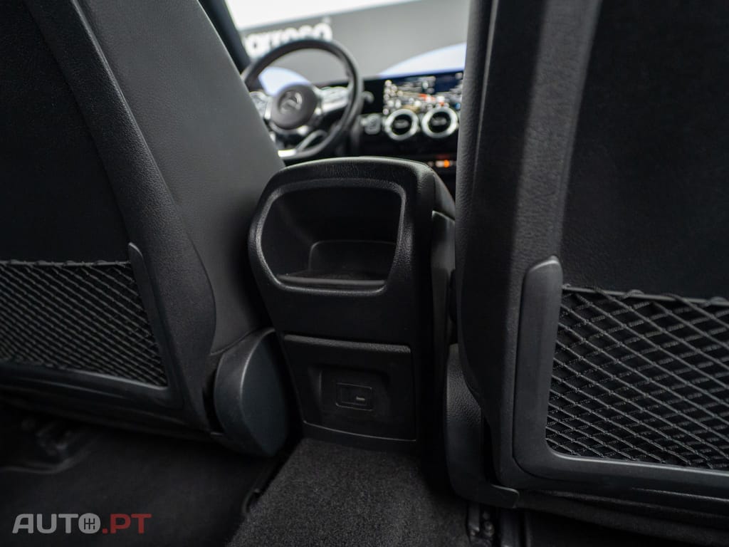 Mercedes-Benz CLA 250 e Shooting Brake Style Plus