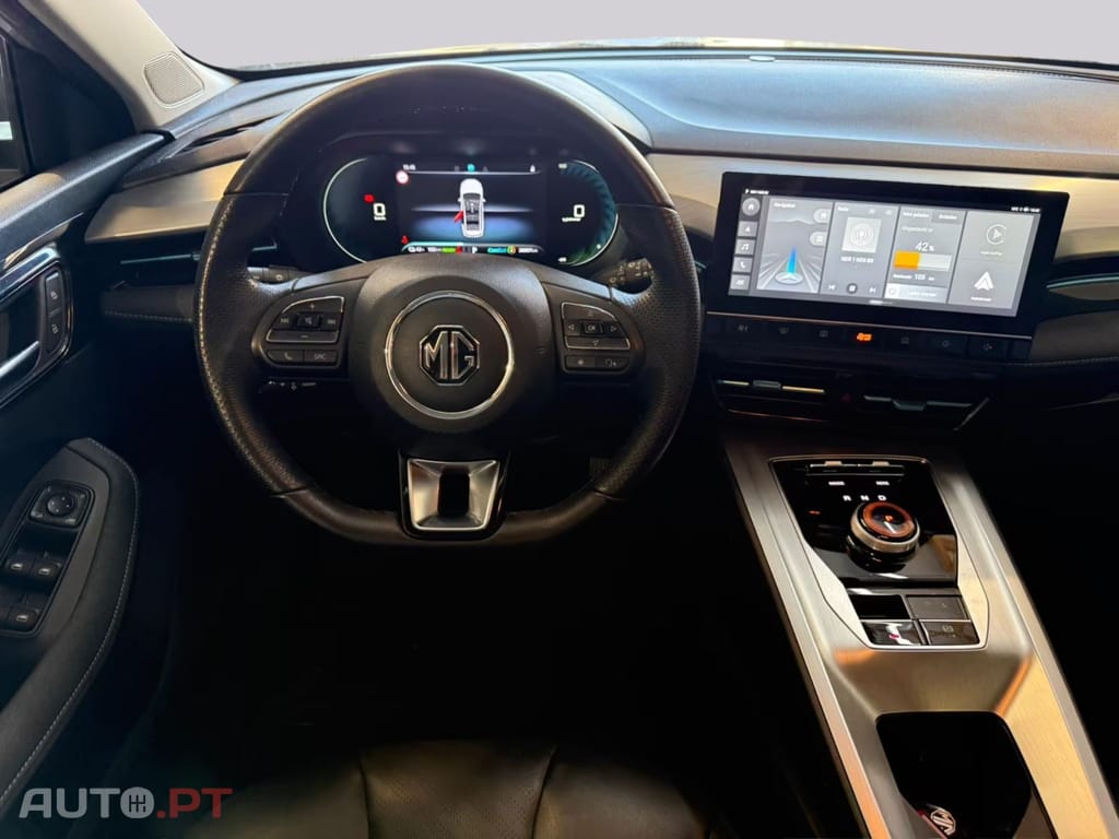 MG MG5 LUXURY I.V.A DEDUTIVEL